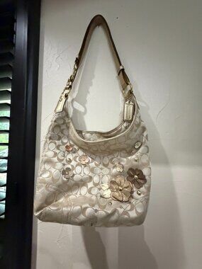 Coach Tea Rose Signature Jacquard Shoulder Bag